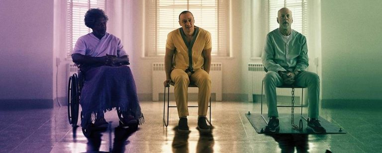 Glass transforma super-heróis em estudo psicológico sobre trauma, identidade e controle social