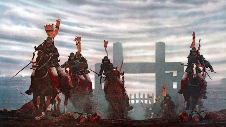 Ran: obra-prima de Akira Kurosawa transforma tragédia familiar em uma poderosa reflexão sobre poder, sucessão e as consequências da violência