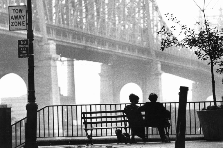 Manhattan: clássico de Woody Allen transforma Nova York em cenário para uma reflexão sobre amor e maturidade